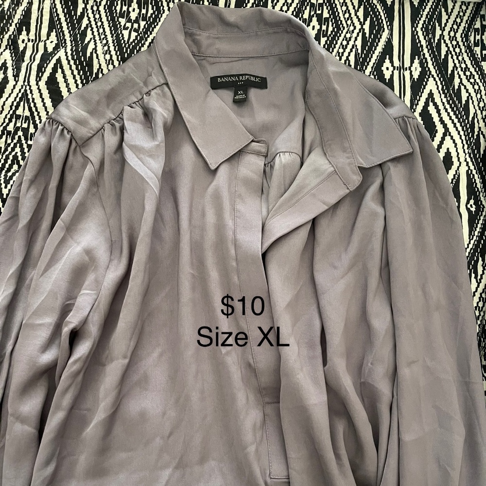 Banana Republic long sleeve